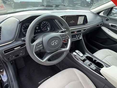 Used 2023 Hyundai Sonata SEL w/ Cargo Package FWD image 5