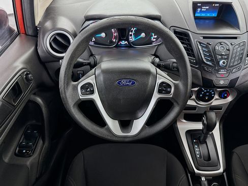 Used 2019 Ford Fiesta SE FWD image 16