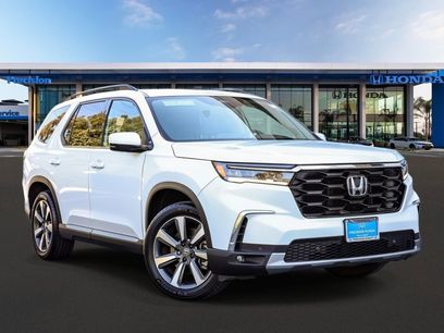 Certified 2025 Honda Pilot Touring