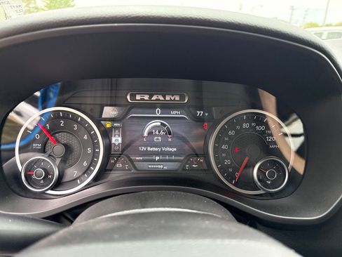 New 2026 RAM 1500 4x4 Crew Cab image 11
