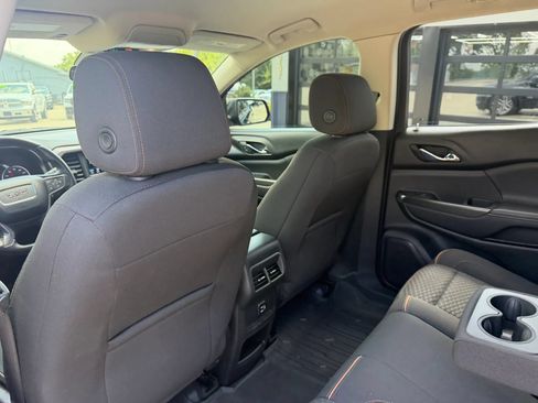 Used 2017 GMC Acadia SLE w/ Driver Alert Package I AWD/4WD image 37