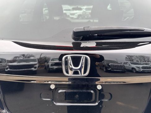 Used 2021 Honda HR-V Sport image 30