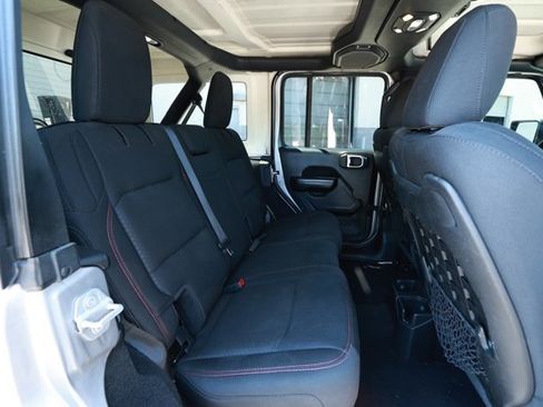 Used 2020 Jeep Wrangler Unlimited Rubicon AWD/4WD image 28