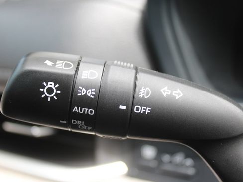 Used 2024 Toyota Grand Highlander AWD Hybrid image 33