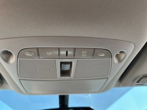 Used 2017 Nissan Murano SV w/ Premium Plus Package FWD image 11