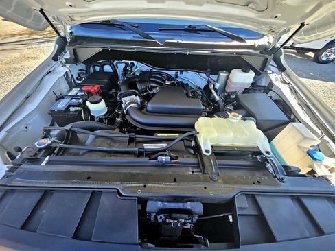 Used 2020 Nissan NV 2500 SV image 43