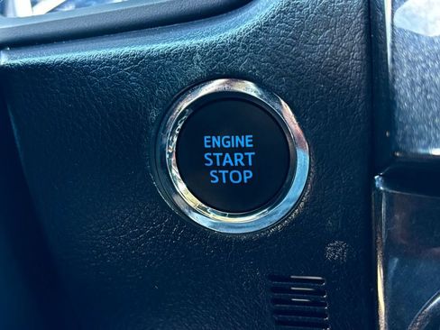 Used 2024 Toyota 4Runner TRD Off-Road Premium image 20