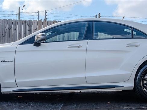 Used 2015 Mercedes-Benz CLS 63 AMG S-Model image 2