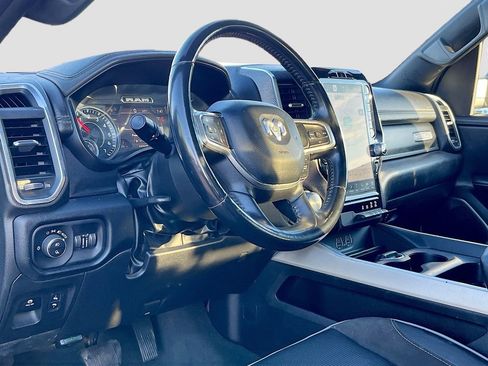 Used 2022 RAM 1500 Laramie w/ Sport Appearance Package image 9