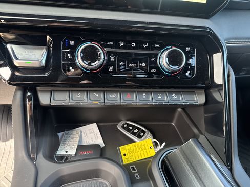 New 2026 GMC Sierra 2500 AT4X w/ AT4X AEV Edition AWD/4WD image 25