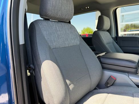 Used 2022 Ford F150 Lightning XLT AWD/4WD image 16