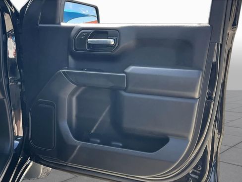Used 2022 Chevrolet Silverado 1500 Custom RWD image 22