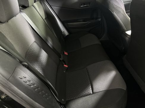 Used 2020 Toyota C-HR LE FWD image 25