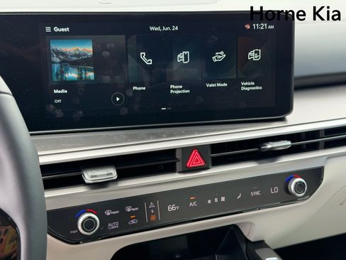 New 2026 Kia Sorento S w/ S Panoramic Sunroof Package FWD image 15