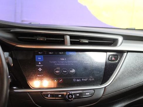 Used 2020 Buick Encore GX Select w/ Experience Buick Package FWD image 17