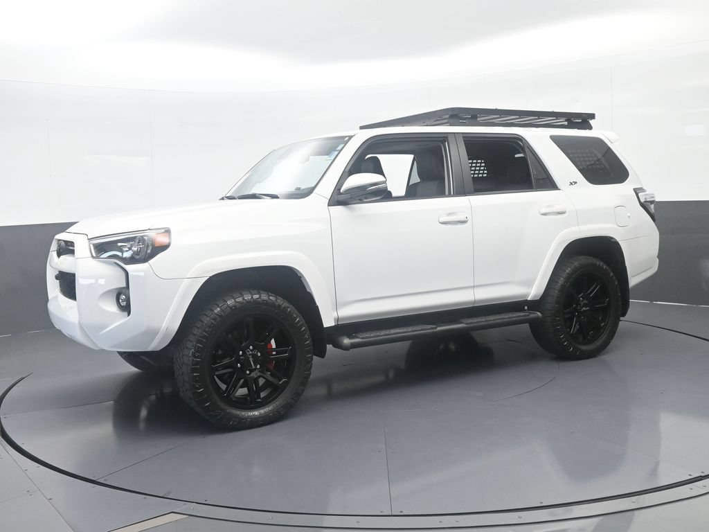 Used 2024 Toyota 4Runner SR5 Premium w/ Moonroof Package AWD/4WD image 2