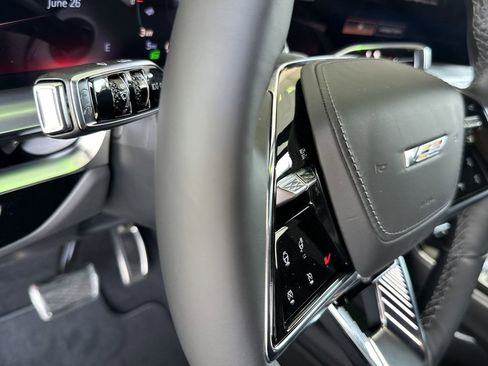 New 2026 Cadillac Lyriq V w/ Exterior Carbon Fiber Package image 23