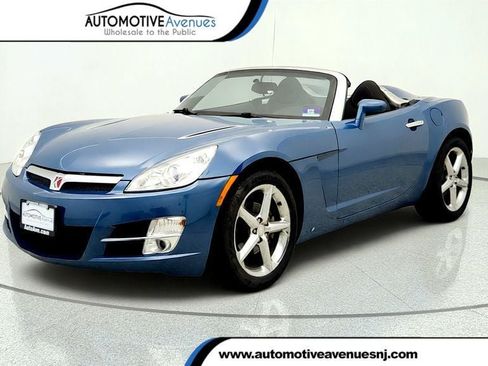 Used 2007 Saturn Sky RWD image 1