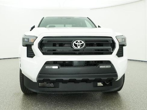 New 2026 Toyota Tacoma SR5 image 18