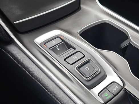 Used 2020 Honda Accord Touring image 27