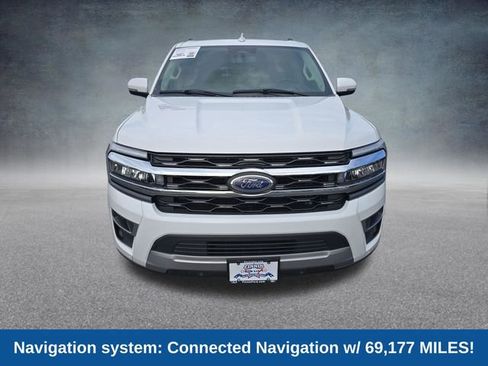 Used 2024 Ford Expedition Max Limited AWD/4WD image 2
