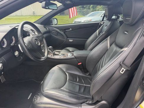 Used 2011 Mercedes-Benz SL 550 image 14