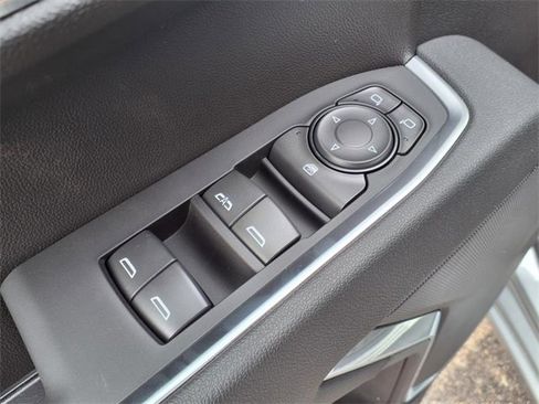 Used 2026 Chevrolet Silverado 1500 LT image 15
