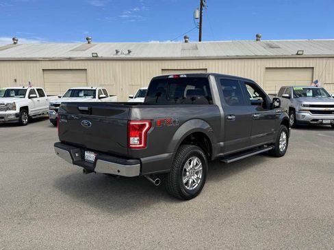 Used 2017 Ford F150 XLT w/ Equipment Group 302A Luxury AWD/4WD image 10
