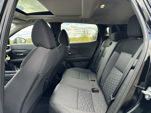 New 2025 Nissan Kicks SV w/ SV Premium Package image 23