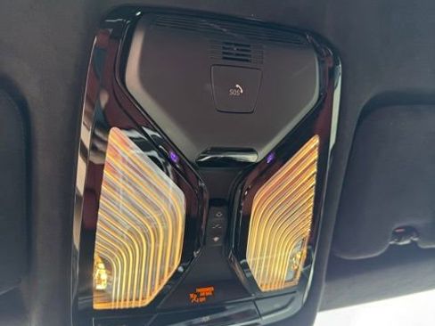 Used 2025 BMW X6 M Competition w/ Executive Package image 10