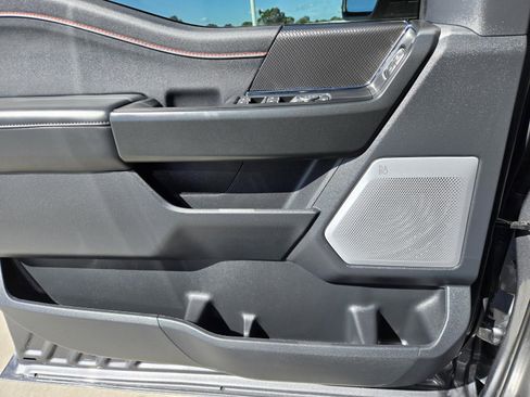 Used 2025 Ford F150 Raptor image 23