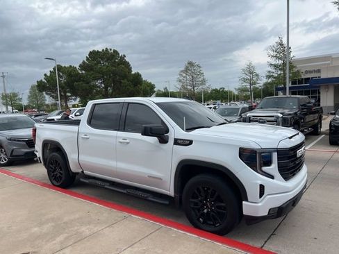 Used 2023 GMC Sierra 1500 Elevation image 4