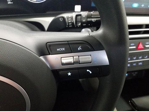 New 2026 Hyundai Tucson SE image 6