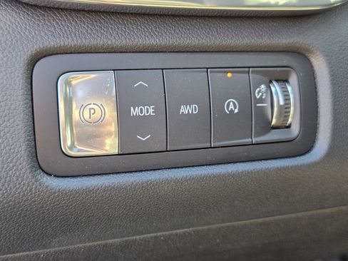 New 2026 GMC Acadia Denali Ultimate AWD/4WD image 22