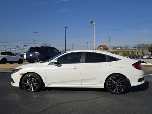 Used 2019 Honda Civic Sport image 6