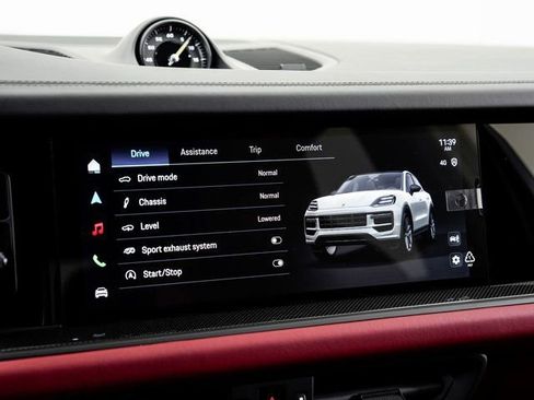 New 2026 Porsche Cayenne Turbo GT image 21