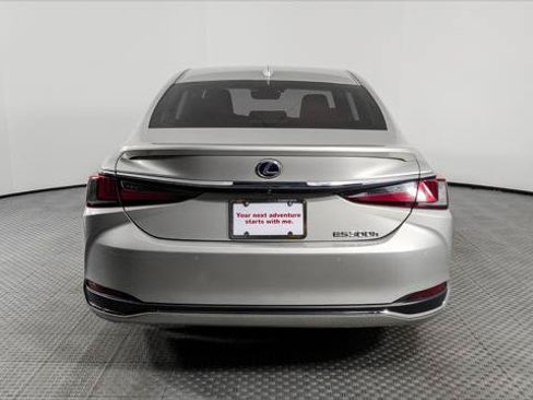 Used 2019 Lexus ES 300h w/ Premium Package FWD image 7