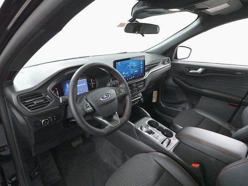 Used 2025 Ford Escape ST-Line Select w/ Tech Pack #1 image 12
