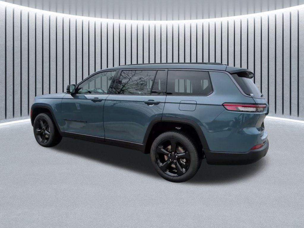 New 2026 Jeep Grand Cherokee L Limited w/ Limited Altitude Package AWD/4WD image 13