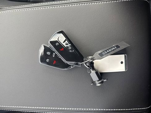 New 2026 Volkswagen Atlas SE image 29