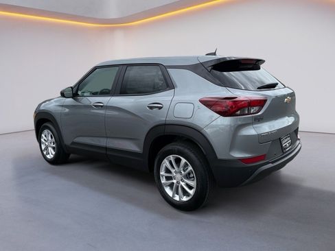 New 2026 Chevrolet TrailBlazer LS w/ LS Convenience Package FWD image 5