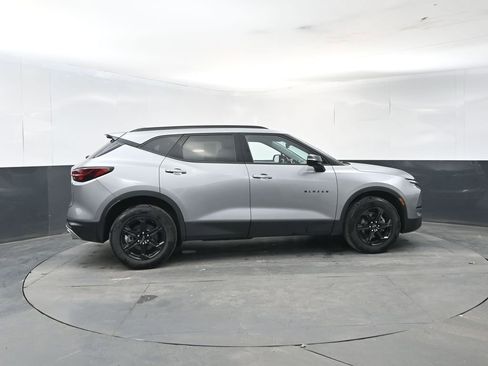 Used 2023 Chevrolet Blazer LT w/ Midnight/Sport Edition AWD/4WD image 6