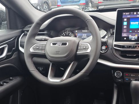 Used 2026 Jeep Compass Limited w/ Limited Altitude Pack image 22