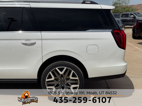 New 2026 Ford Expedition Max Platinum w/ Platinum Ultimate Package AWD/4WD image 10