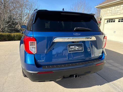 Used 2020 Ford Explorer XLT w/ Class III Trailer Tow Package image 25