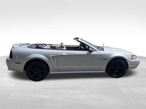 Used 2000 Ford Mustang GT RWD image 6