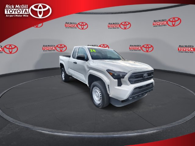 Used 2024 Toyota Tacoma SR RWD image 2