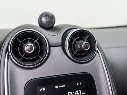 Used 2019 McLaren 570S Coupe RWD image 65