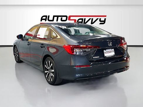 Used 2024 Honda Civic EX image 5