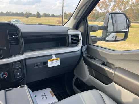 New 2026 Ford F450 XL w/ XL Chrome Package AWD/4WD image 20